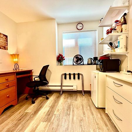 סיאטל Micro Studio Apartment 10 Minutes Walk To University Of Washington מראה חיצוני תמונה